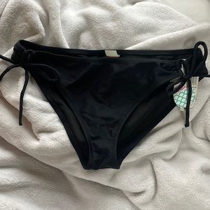 black bikini bottom cheekster